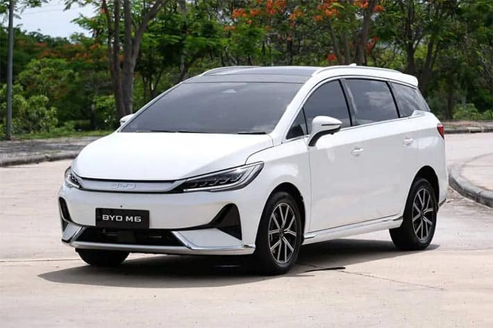 BYD M6 tại BYD Khánh Hoà